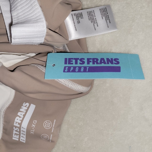 URBAN OUTFITTERS iets frans SPORT top & leggings SET - Picture 13 of 16